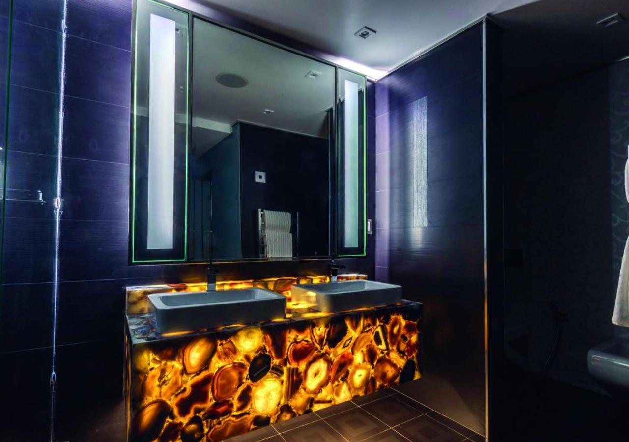 Pearls Of Umhlanga Exquisite 3 Level Penthouse Appartement
